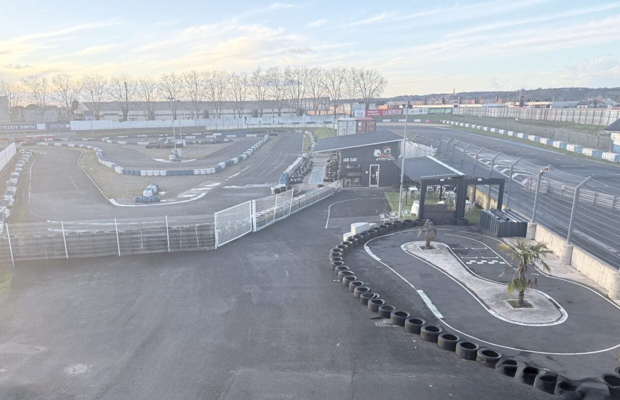 Accès, infos pratiques et Pilotage karting